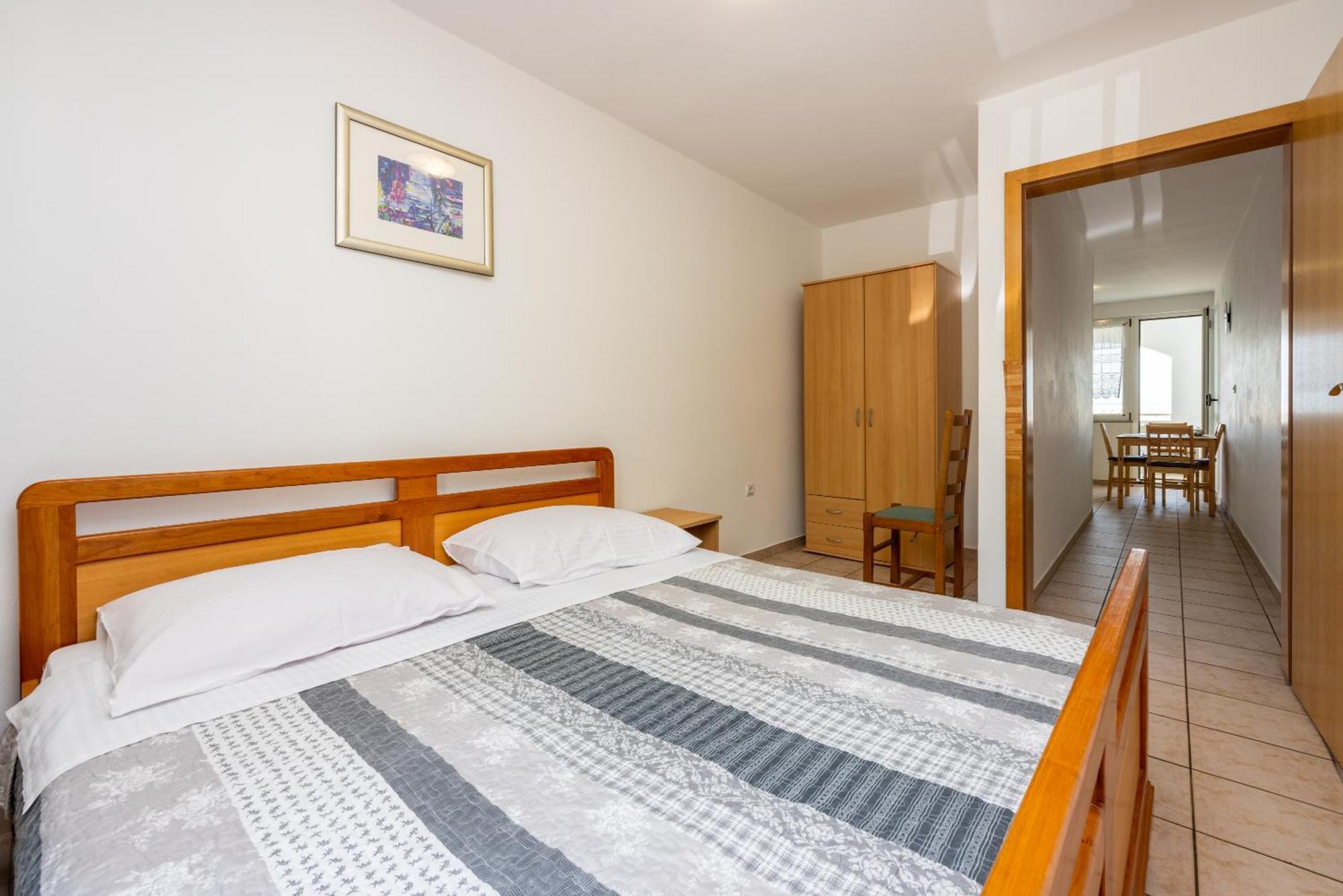Apartments Obradovic Dramalj Exterior photo